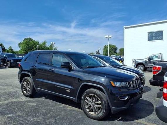 JEEP GRAND CHEROKEE 2017 1C4RJFAG8HC699617 image